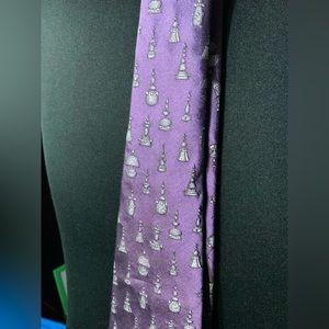 Mens Italian silk Réunion des Musées Nationaux purple necktie tie museum nerd